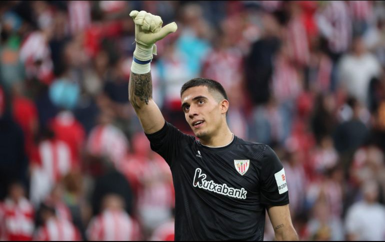 El arquero Alex Padilla regresó a la actividad con el Athletic de Bilbao. EFE/ L. Tejido.