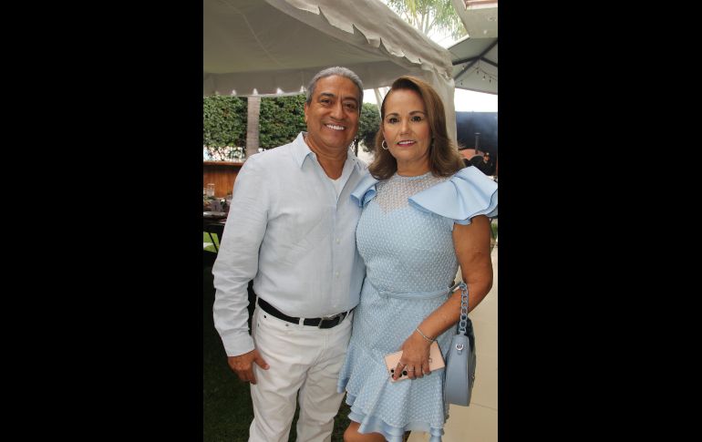 Gabriel Ballesteros y Norma Castro. GENTE BIEN JALISCO/ Esmeralda Ecamilla