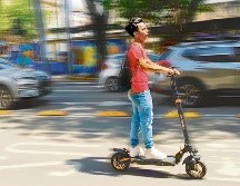 Los usuarios de patines que quieran manejar a mayor velocidad, deberán salir de la ciclovía y transitar por el carril derecho de la calle hasta un límite de 30 kilómetros por hora en calles locales. EL INFORMADOR/J. Urrutia
