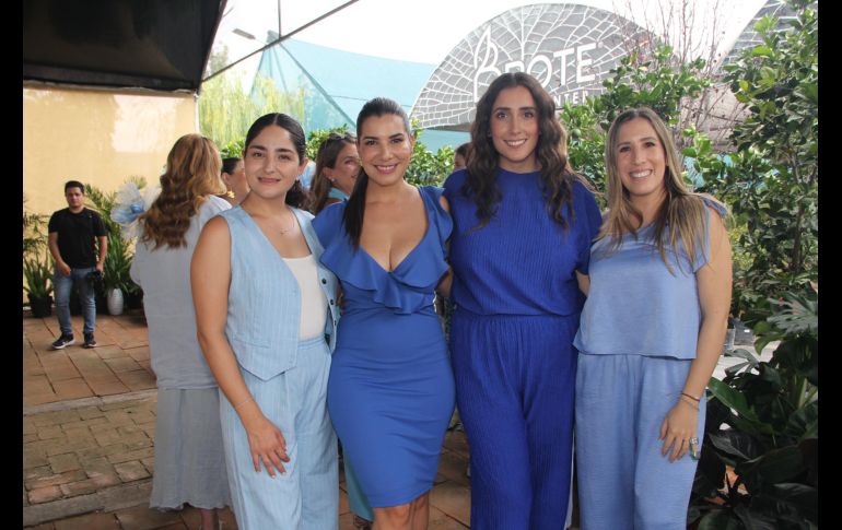 Diana Hernández, Andrea Portugal, Tania Barocio y Paulina Barrera. GENTE BIEN JALISCO