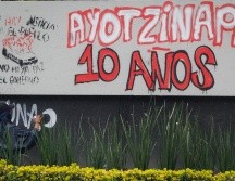 La marcha comenzó a las 16:24 horas en Paseo de la Reforma, con la participación de varios colectivos que portaban pancartas, fotografías y simulaciones de ataúdes. SUN