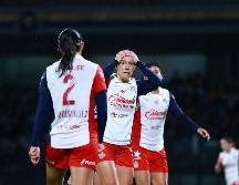 Cuando parecía que las Chivas Femenil estaban encontrando la luz al final del camino, un nuevo revés las trajo de vuelta a la realidad, luego de sumar otra derrota al caer ante Pumas por un marcador de 3-1. IMAGO7