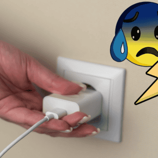 ¡Desconéctalo! Un cargador enchufado sin usar consume toda esta energía