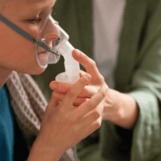 Cofepris aprueba primer medicamento para tratar fibrosis quística en México