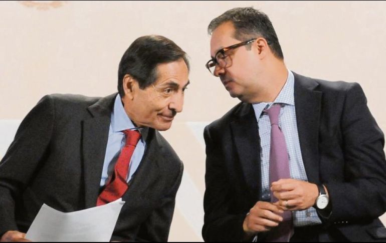 Rogelio Ramírez de la O (izquierda) perdería a su “número dos”, Gabriel Yorio. ESPECIAL