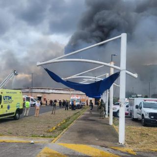 Así se ve el incendio registrado en la tienda de autoservicio en Zapopan (VIDEO)
