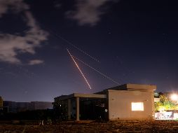 Proyectiles vuelan por el cielo sobre la frontera norte de IsraelXinhua/Ayal Margolin