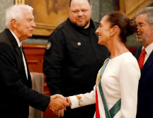Sheinbaum es la primera mujer en la historia que asume el cargo presidencial en México. ESPECIAL / X / @JosepBorrellF