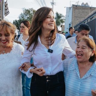 Arranca Verónica Delgadillo reuniones vecinales en la colonia Talpita
