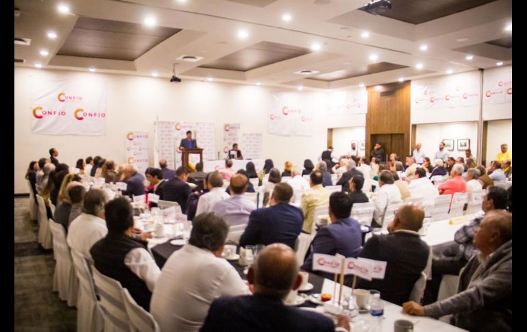 Arreola aseguró que al inicio de las encuestas, Claudia Delgadillo tenía la ventaja por 10 puntos, sin embargo, Pablo Lemus remontó. CORTESÍA