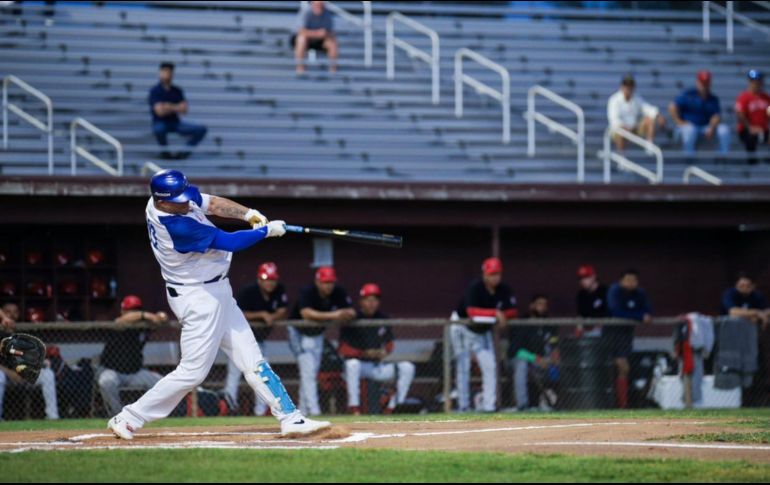 El poder ofensivo de la novena jalisciense comenzó muy pronto, desde el primer rollo con un doblete de Japhet Amador, que mandó a Hamilton a la registradora. CORTESÍA / Charros de Jalisco