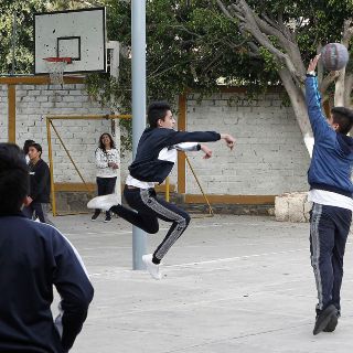 ¿Con quién comenzará PRIMERO la nueva beca universal "Rita Cetina"?