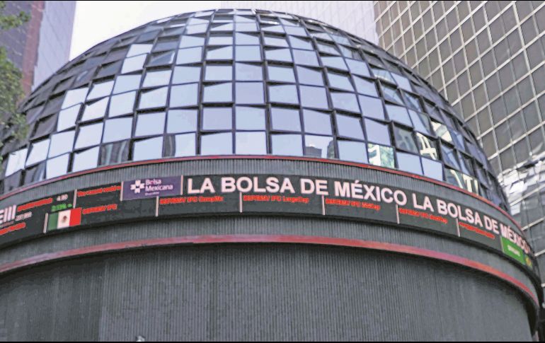 El peso cobró fuerza al inicio del Gobierno de Claudia Sheinbaum. EL UNIVERSAL