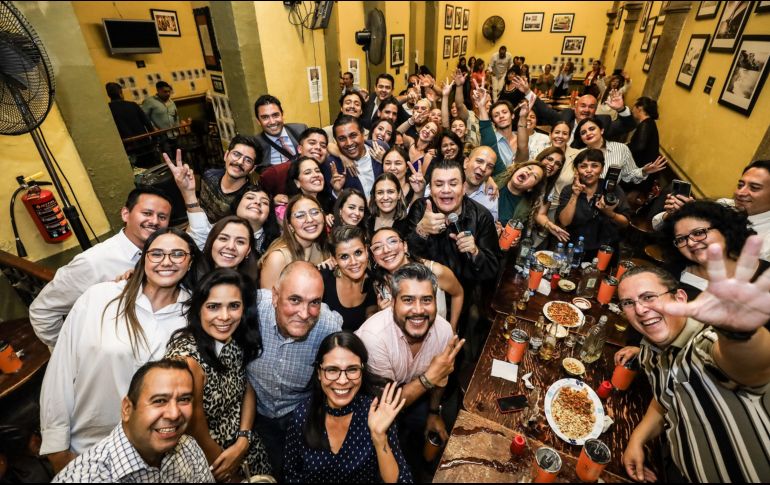 Directivos y colaboradores de EL INFORMADOR celebran el 107 aniversario del medio en la Cantina La Fuente. EL INFORMADOR/A. Navarro