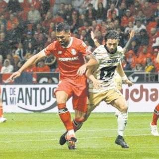 Toluca y Pumas se reparten unidades