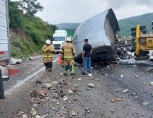Al momento se reporta que el chofer resultó con lesiones leves. ESPECIAL / UEPCBJ