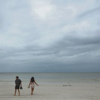 Milton se aproxima al Sur de México y va rumbo a Florida