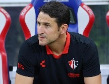 Por ahora, el Clásico Tapatío le ha dado un respiro, pero Beñat San José sabe que su margen de error es cada vez más reducido. IMAGO7