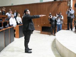 Tras la elección por parte de las y los diputados, Martínez Lomelí rindió protesta ante el Pleno del Congreso Estatal. ESPECIAL/CONGRESO DE JALISCO