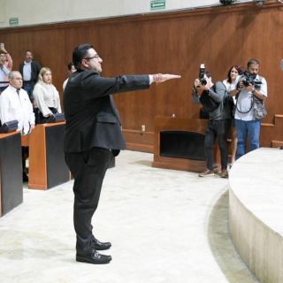 Eligen a Eduardo Lomelí como secretario del Congreso de Jalisco