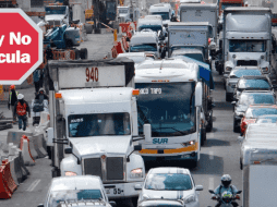 Recuerda que el horario del Hoy No Circula es desde las 5:00 de la mañana a las 10:00 de la noche. ESPECIAL/SUN/L. Camacho.