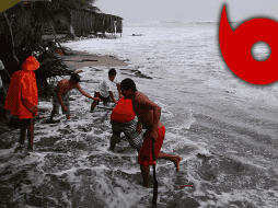 La amplia circulación y desprendimientos nubosos del huracán 