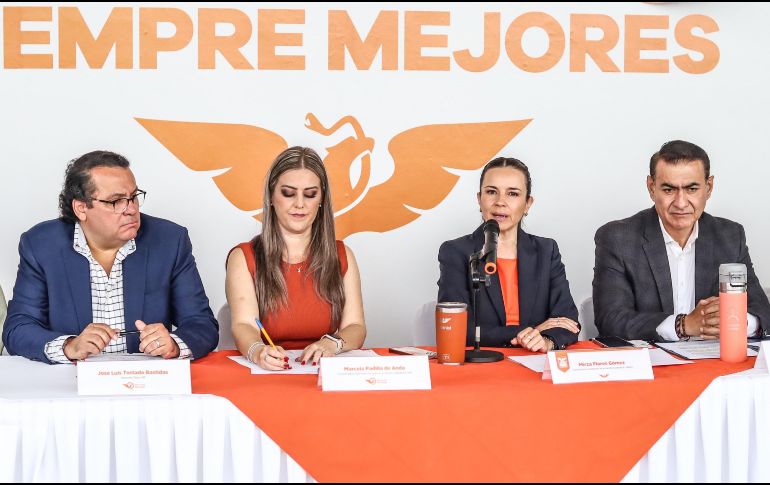 Durante el evento, también se presentaron a las y los diputados que conformarán la próxima legislatura en el Congreso de Jalisco. EL INFORMADOR / A. NAVARRO