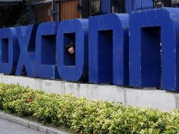 El gobernador del estado celebró la nueva planta de Foxconn. AP/ARCHIVO.