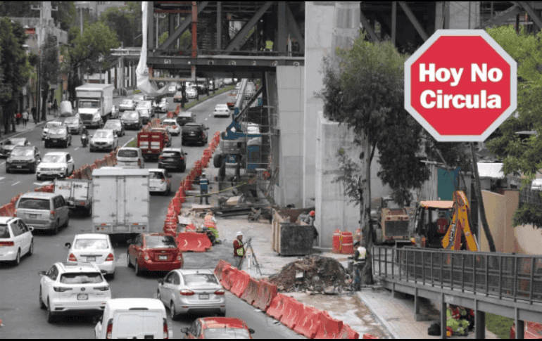 El Hoy No Circula aplica un horario de las 5:00 de la mañana a las 22:00 horas. ESPECIAL/SUN/C. Mejía.