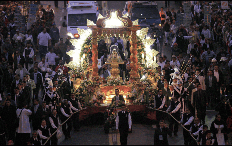La Virgen de Zapopan parte de la Catedral de Guadalajara para llegar a la Basílica de Zapopan. Romería 2011. EL INFORMADOR/ARCHIVO
