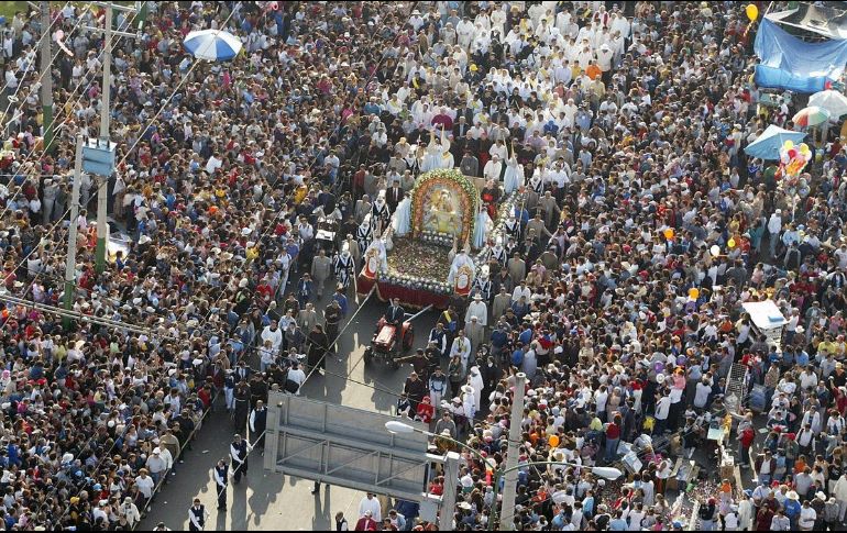 Vista aérea de la tradicional Romería en el año 2004, a la que se unieron miles de fieles. EL INFORMADOR/ARCHIVO
