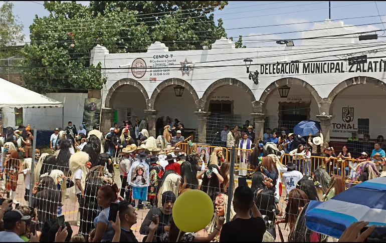 En las fiestas populares encontramos un sentido de pertenencia a una comunidad y una conexión con las raíces que nos definen como pueblo. CORTESÍA