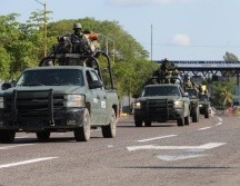 Los nuevos 250 elementos llegaron en vehículos militares a través de la caseta de cobro de Costa Rica en Culiacán, para luego integrarse a las tareas de seguridad asignadas. GOBIERNO DE SINALOA