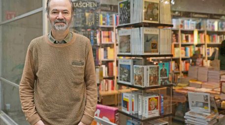 El autor analiza el presente en “No soy un robot: La lectura y la sociedad digital”. EL UNIVERSAL