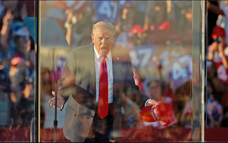 El candidato republicano tuvo una jornada difícil, en uno de los Estados donde su opositora es la favorita al triunfo. EFE