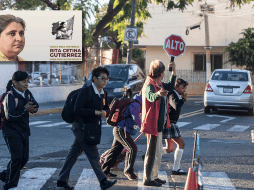 los alumnos de nivel secundaria recibirán a partir de 2025 mil 900 pesos bimestrales, a los que se suman 700 pesos por cada estudiante adicional de la familia que recibe este apoyo. EL INFORMADOR / ARCHIVO