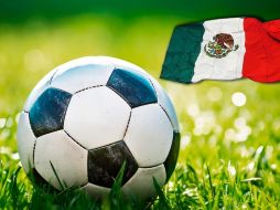 Este deportista mexicano Inició su carrera como futbolista en las fuerzas básicas de Pumas de la UNAM a la edad de 11 años. ESPECIAL / FREEPIK / CANVA