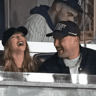 Taylor Swift y Travis Kelce son captados en partido de los Yankees