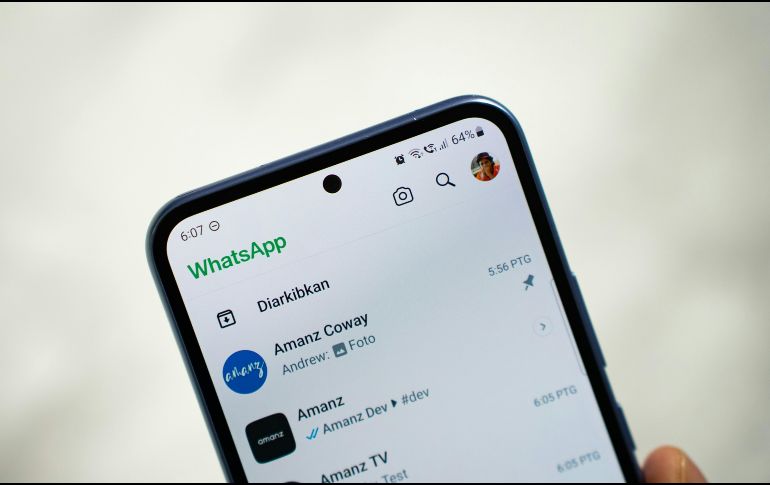 Es importante tener en cuenta que algunas aplicaciones de terceros pueden requerir permisos adicionales y que no todas son igualmente seguras. Asegúrate de elegir aplicaciones bien valoradas y de revisar sus políticas de privacidad. UNSPLASH/Amanz