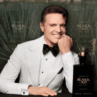 Luis Miguel lanza el primer tequila negro y estas son sus características