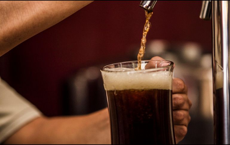 El consumo de alcohol puede interferir con el desarrollo cognitivo. EL INFORMADOR/ARCHIVO