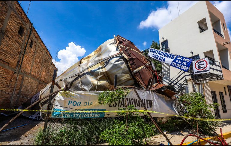 Explosión en fábrica tequilera deja cinco muertos y dos lesionados