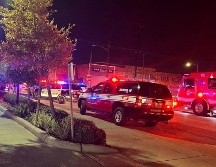 Explosión e incendio provocados por el choque dificultaron las labores de rescate. @HoustonFire/TWITTER