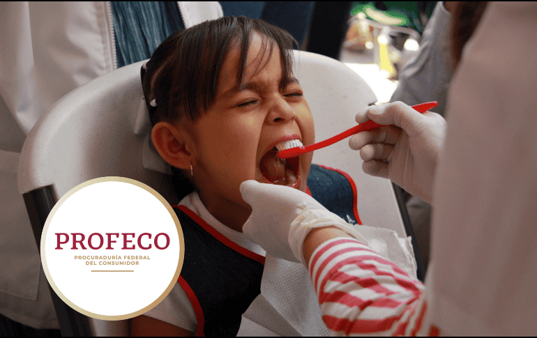 Lávate los dientes después de ingerir alimentos y mínimo, tres veces al día. EL INFORMADOR / ARCHIVO