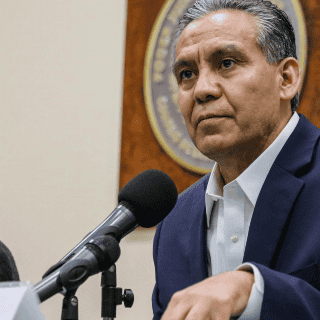 Magistrados del Tribunal Electoral solicitan permanencia de la Escuela Judicial