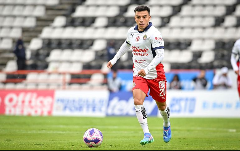 “Nene” fue reconocido con un jersey que portaba el número 200 en el dorsal. IMAGO7.