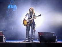 Poco después de las 21:00 horas, Kany, con un look de cuero, irrumpió en el escenario para interpretar las primeras canciones de la velada. EL INFORMADOR/H.FIGUEROA