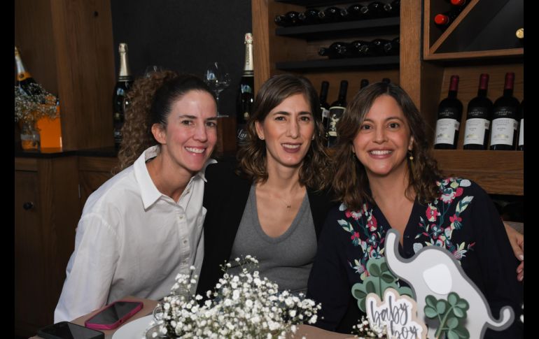 Paloma Gómez, María José Alfaro y Laura Solorzano. GENTE BIEN JALISCO/ M. Rached