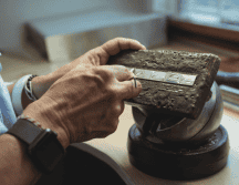 El ámbar era sinónimo de prestigio en la Edad de Bronce. Freepik