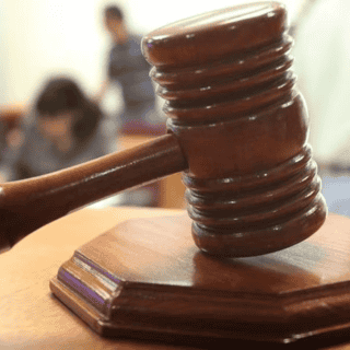 No usamos tómbola para determinar quién se queda en prisión: Jueza